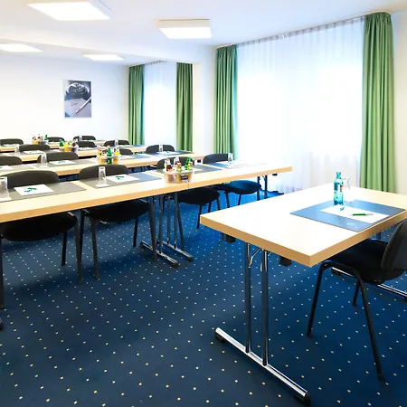 Achat Darmstadt Hotel 3*