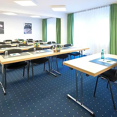 Hotel Achat Darmstadt 3*