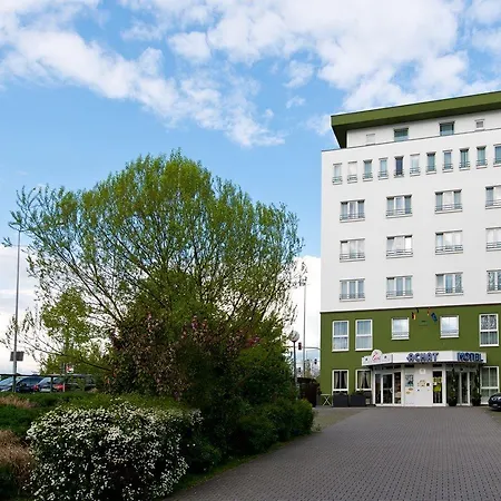 Szálloda Achat Darmstadt