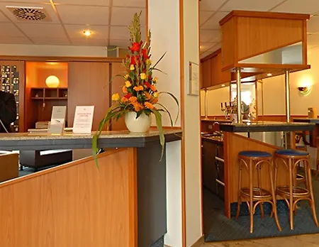 Hotel Achat Darmstadt 3*