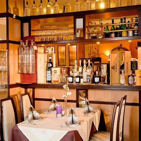 Hotel Achat Darmstadt 3*