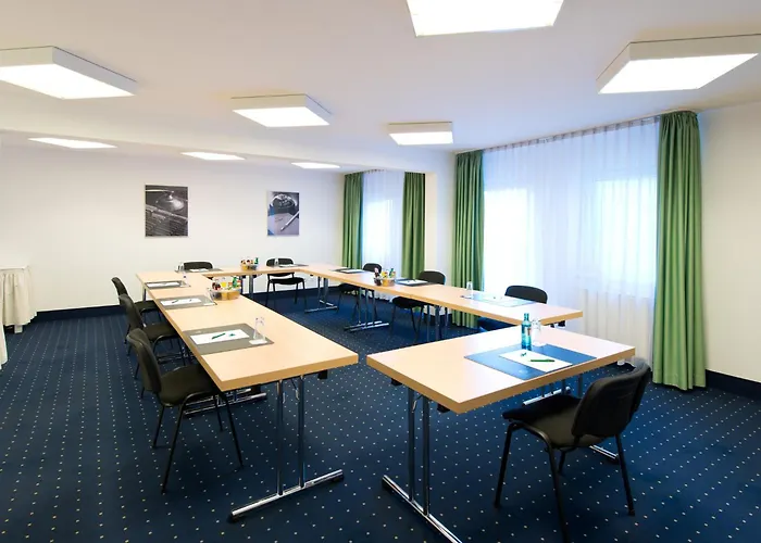 Achat Darmstadt Hotell 3*