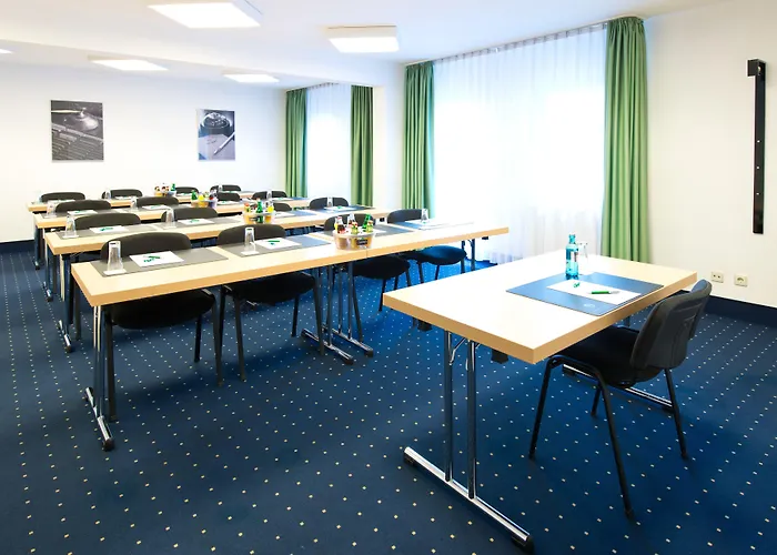 Achat Darmstadt Hotell 3*